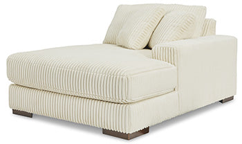 Lindyn Right-Arm Facing Corner Chaise