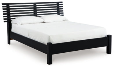 Danziar Queen Slat Panel Bed