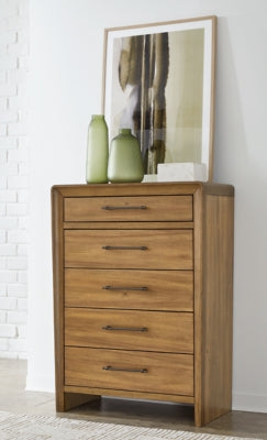 Takston Chest of Drawers