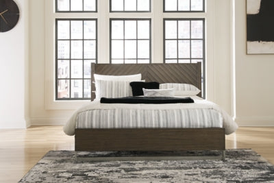 Arkenton King Panel Bed